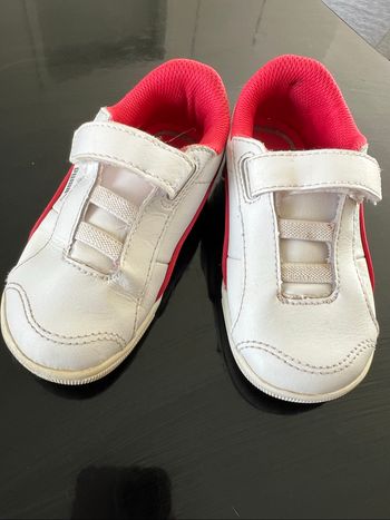 Chaussure fille puma taille 24