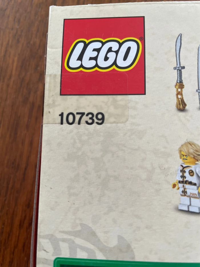 Boîte lego Juniors 10739 Neuve - photo numéro 11