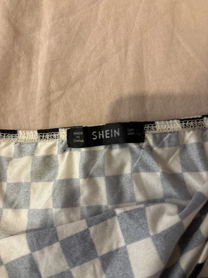 Tenue short + bandeau Shein XS - photo numéro 2