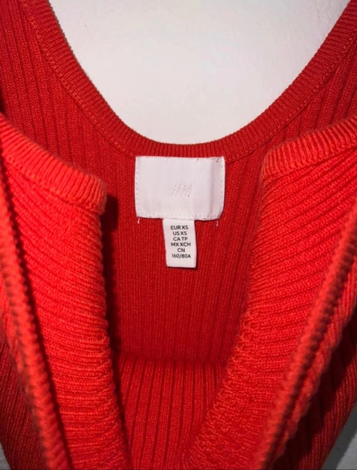 Robe moulante au dessus des genoux taille 32 - photo numéro 3