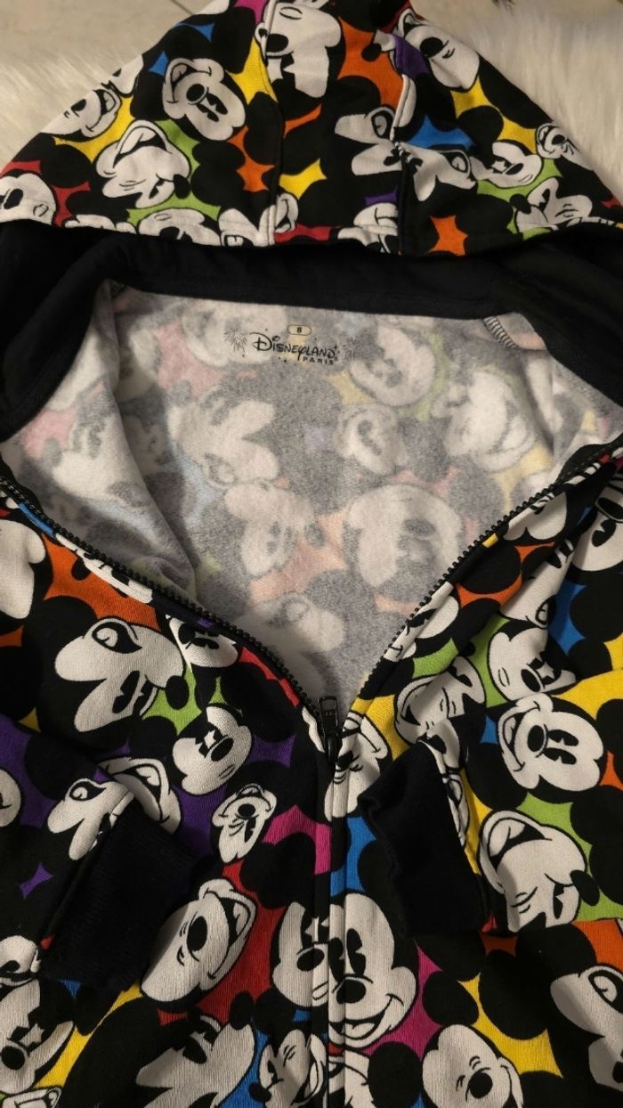Neuf non porté  😍🥰sweat zippé molleton Disneyland paris  8 ans  unisex 🤩🥰 - photo numéro 5