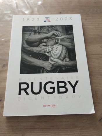 Livre bicentenaire rugby 1823 2023