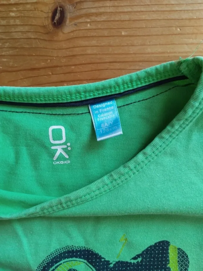 Tee-shirt garçon Okaïdi – 8 ans/128 cm – Vert avec grenouille – Très bon état - photo numéro 3
