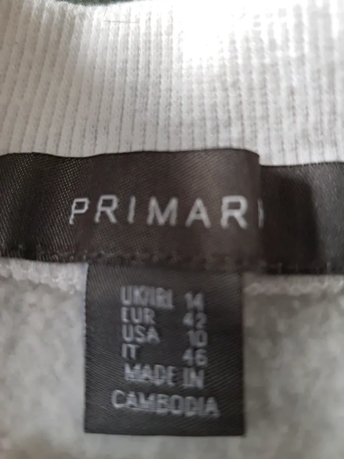 Sweat Primark 42 - photo numéro 3