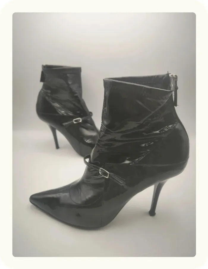 Bottines à talons cuir Givenchy Taille 40