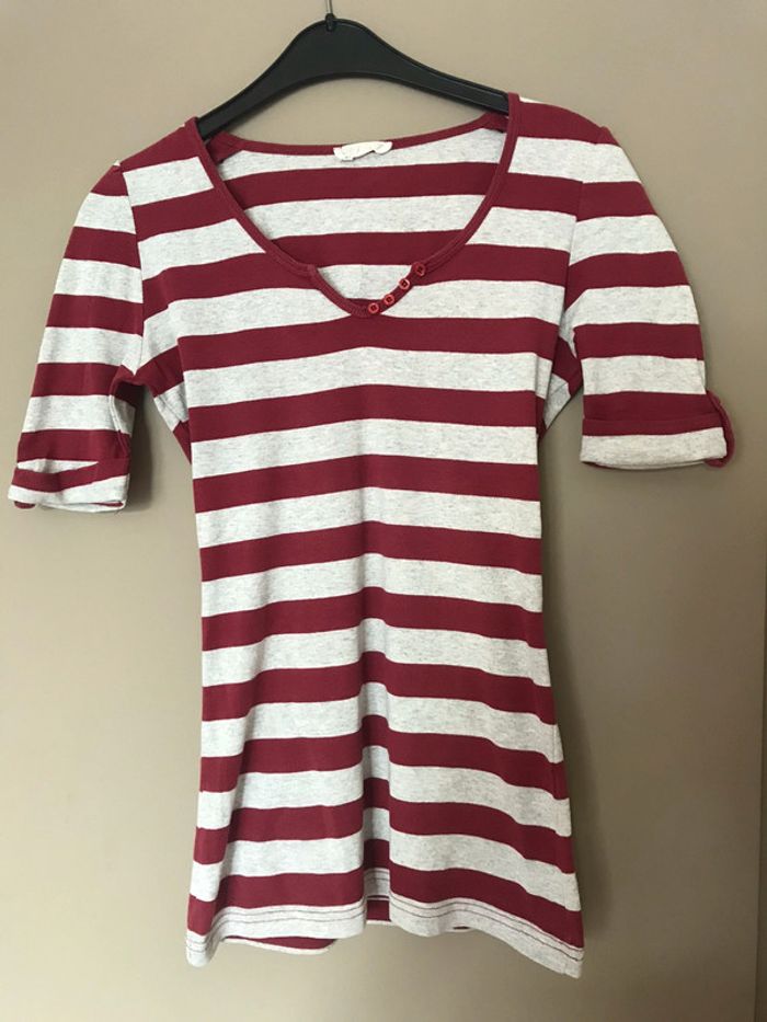 T-shirt long à rayures