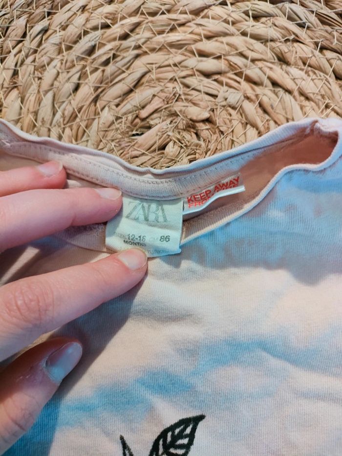 T-shirt Zara 12 mois - photo numéro 6