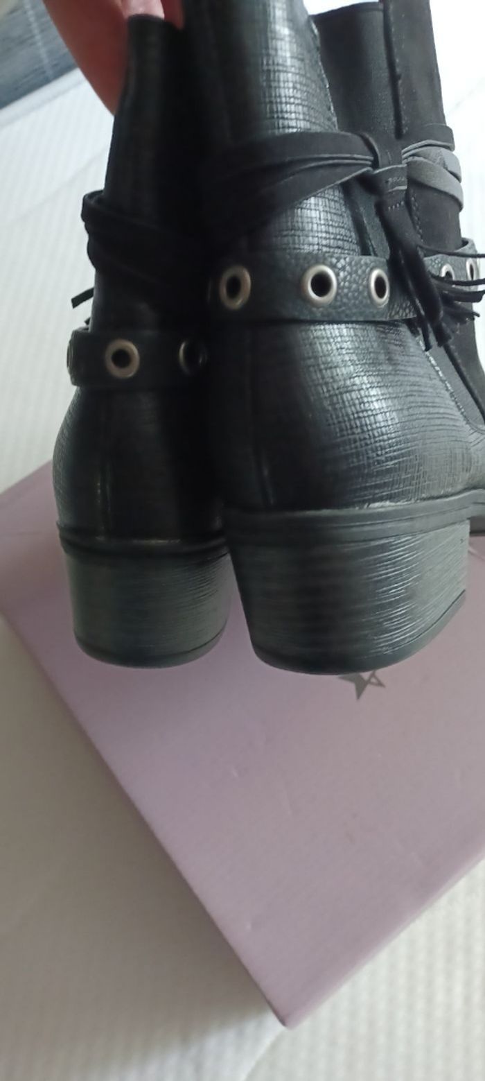 Très jolie mini bottes femme Pointure 38 - photo numéro 9