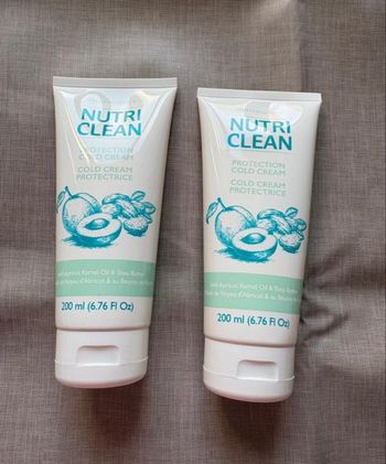 2 tubes crème corps abricot 