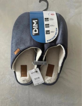 Pantoufles, Dim, 42