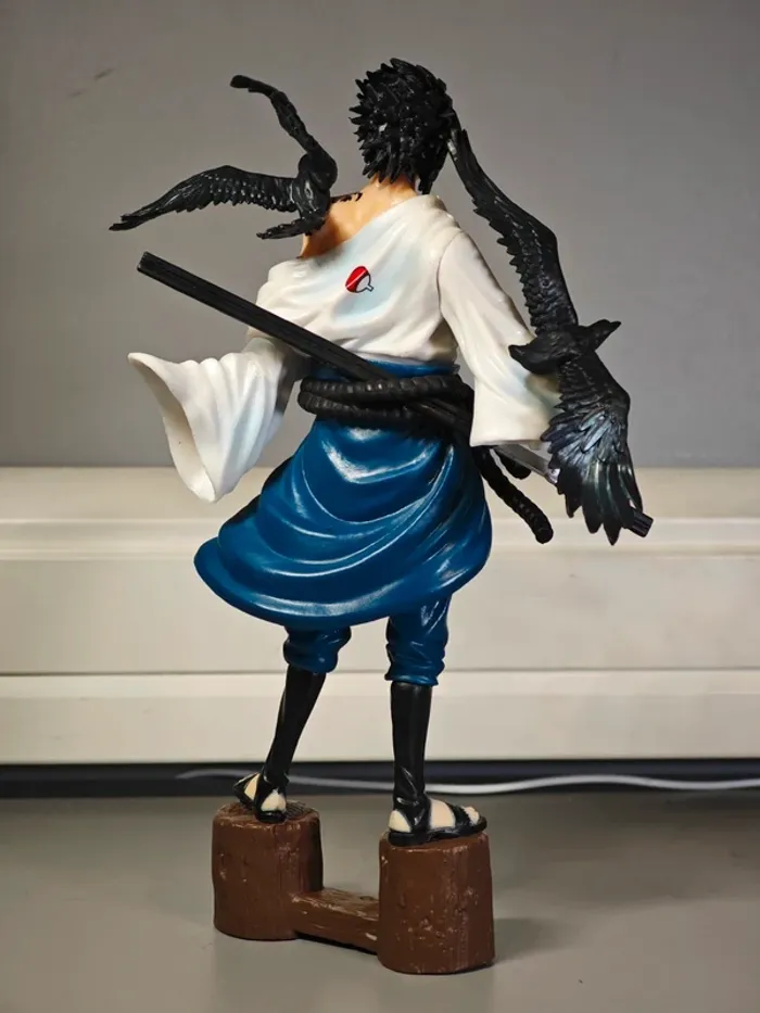Figurine Naruto : Sasuke 26cm neuve sans boîte - photo numéro 4