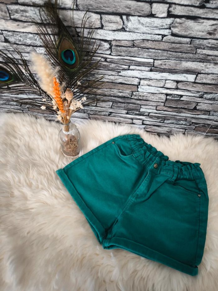 🩵 Joli short en jean vert d'eau/turquoise TAO en 8 ans 🩵