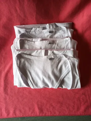 Lot de 3 débardeurs sans manches (A89)