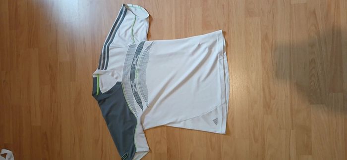 T-shirt de sport Adidas taille S