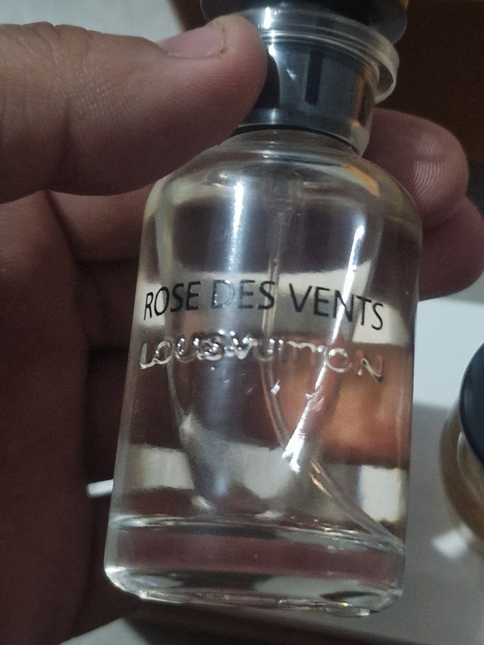 Parfum rose des vents louis vuittonlousi - photo numéro 2