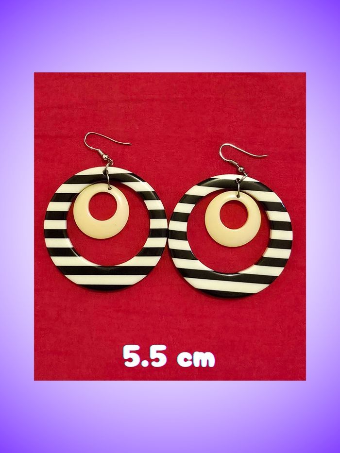 Grandes Boucles d'Oreilles Pendantes Créoles – Motif Rayures Noir et Blanc – Style Rétro/Pin-up – Très Bon État