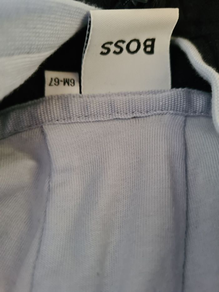 Ensemble hugo Boss jogging - photo numéro 2