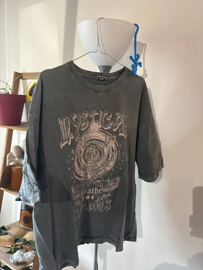 Lot teeshirt oversize - photo numéro 2