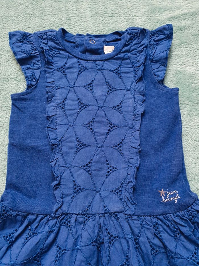 Magnifique robe 6 mois - photo numéro 2