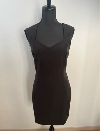 Robe intemporelle noire mango taille S 36
