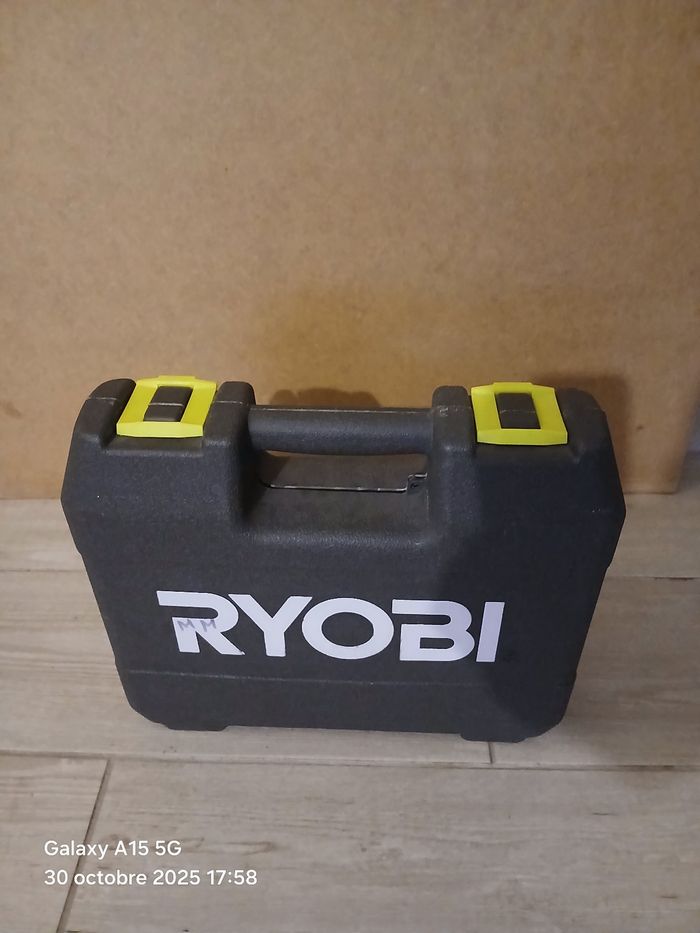 Scie sauteuse - photo numéro 2