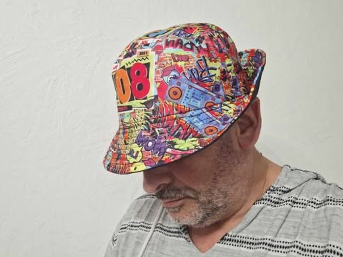Bob années 80 – Nostalgie et look rétro affirmé - photo numéro 8