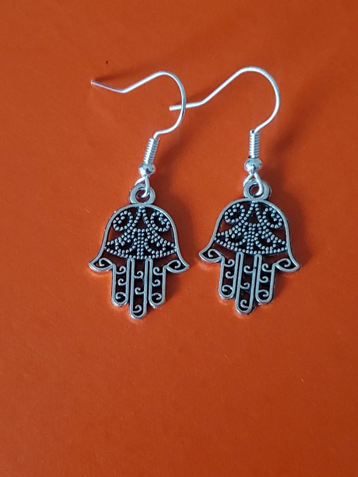 Boucles d'oreilles main fatima