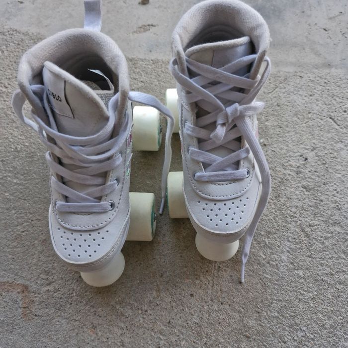 Patins à roulettes - photo numéro 2