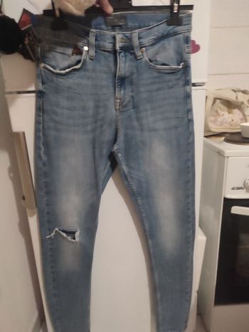 #kytie38homme. Jeans taille 38