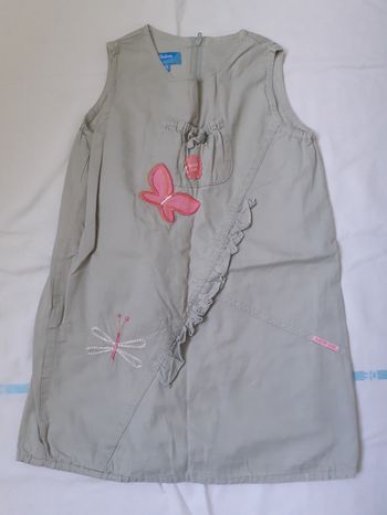 Robe grise motif papillon et libellule