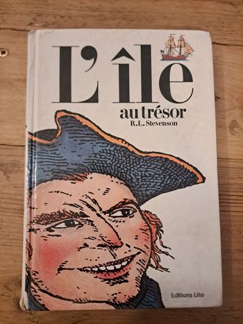 Livre L'île au Trésor, R.L Stevenson