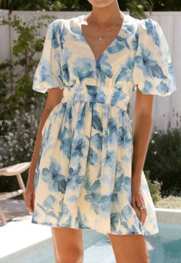 Robe fleurie bleue - photo numéro 2
