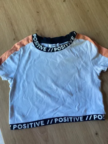 TEE shirt fille
