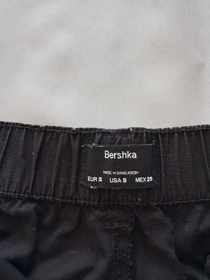 Pantalon cargo à poches multiples noir et réfléchissant - Bershka - S/36 - photo numéro 6