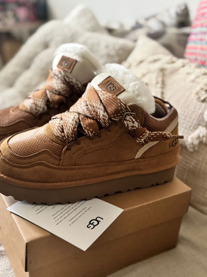 UGG LOWMEL CAMEL/ TÉRACORA - 39 - photo numéro 2