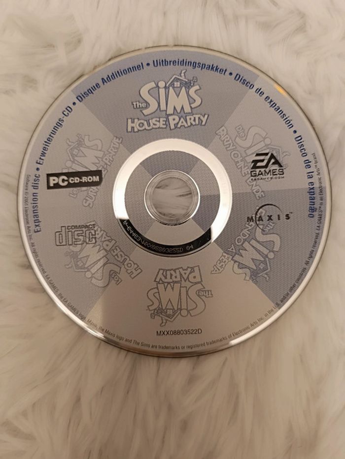 Jeu pc Extension Les Sims House Party - photo numéro 3