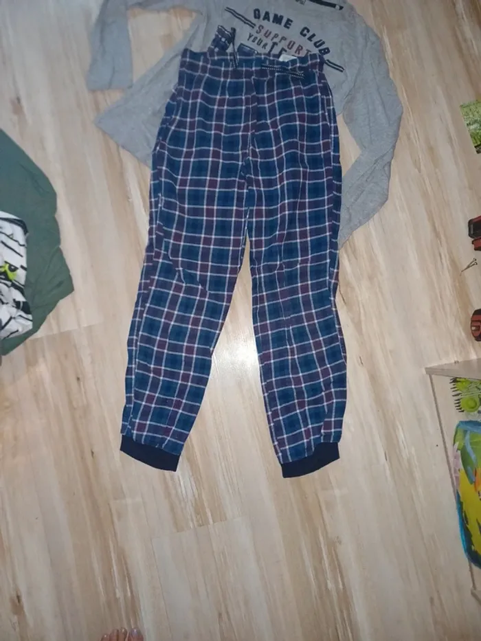 Pyjama leger 10/12 ans à carreaux - photo numéro 3