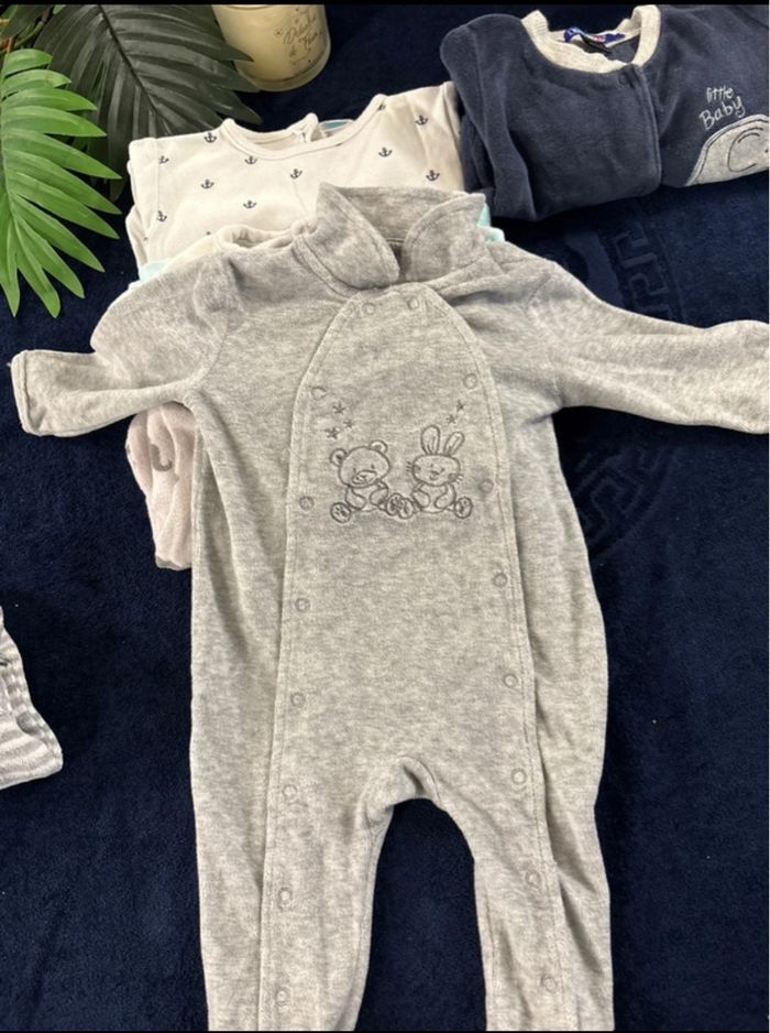 Lots pyjama 3 mois - photo numéro 6