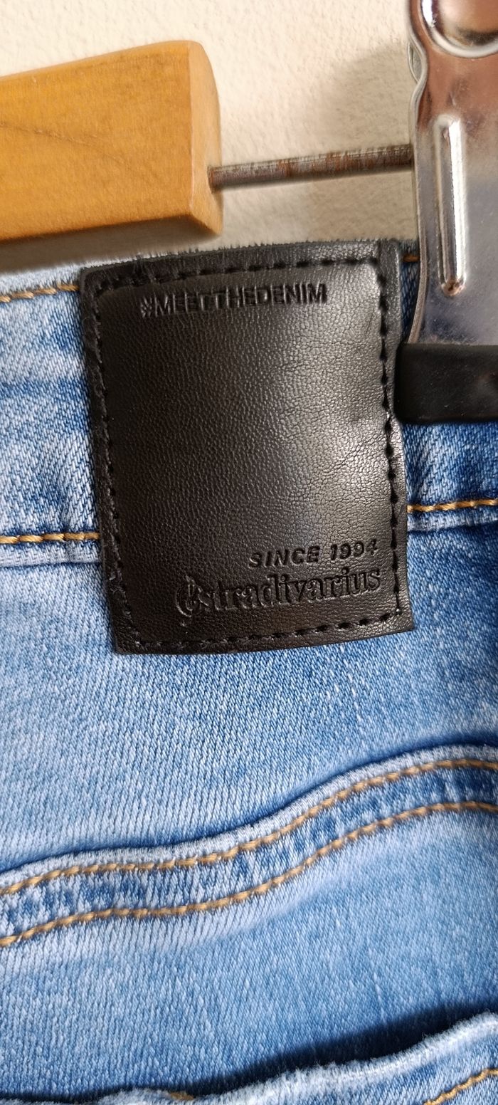 Jean Stradivarius - photo numéro 3
