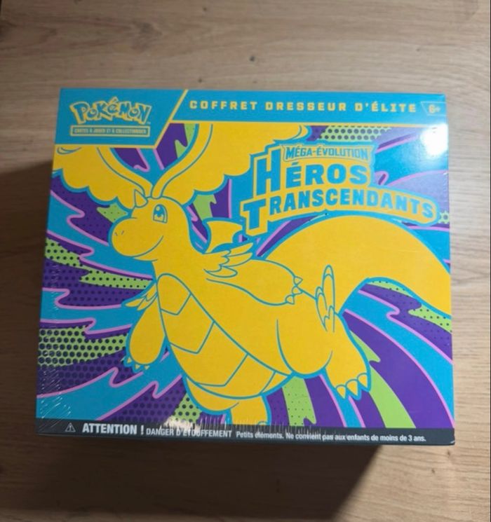 Etb pokemon héros transcendant