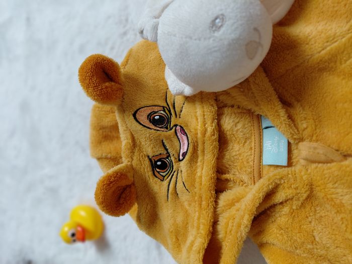 Combinaison Simba Disney 6 mois - photo numéro 3