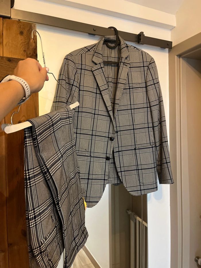Ensemble de costume