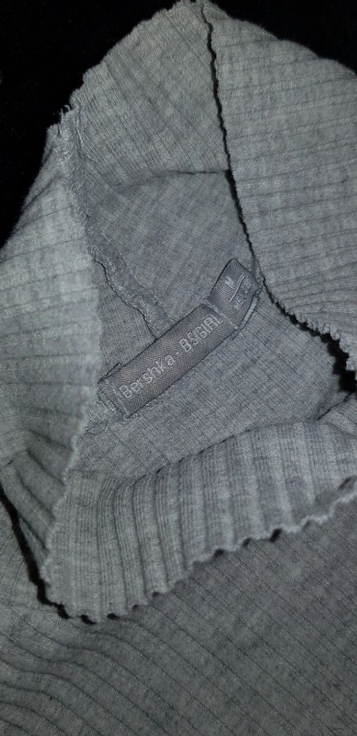 Col roulé côtelé Bershka - photo numéro 2