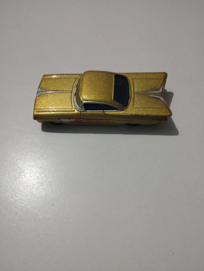 Voiture Cars Ramos doré - photo numéro 2
