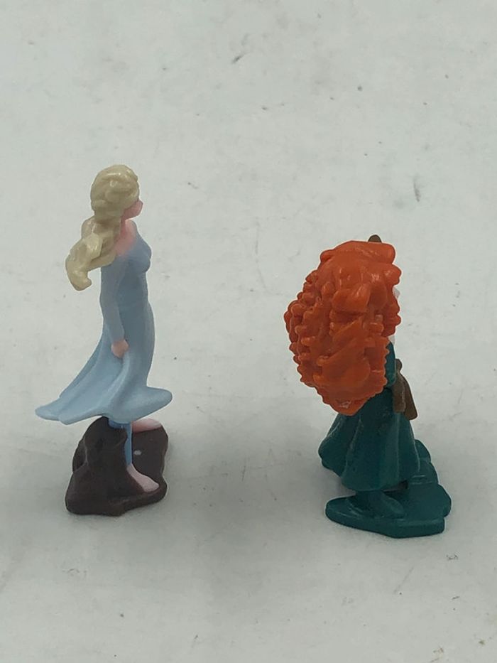 Lot de deux figurines Disney Princess - photo numéro 3