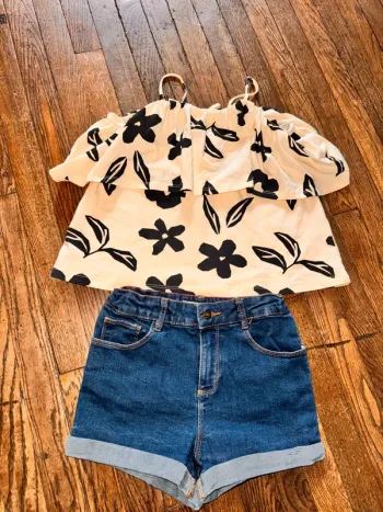 T-shirt Zara et short Monoprix 10 ans