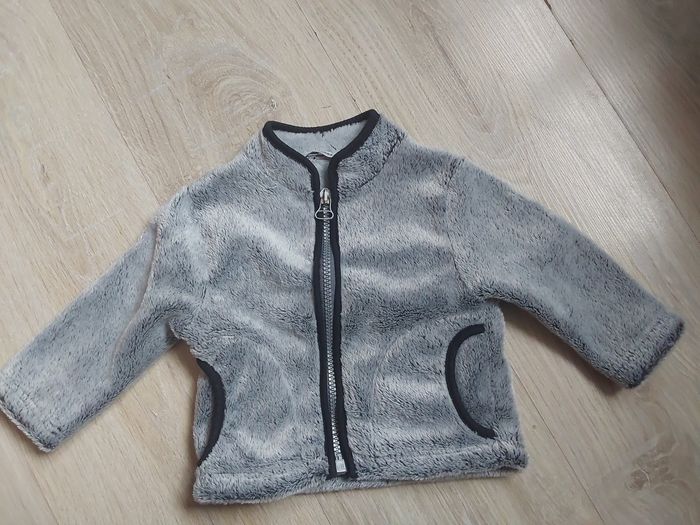 gilet zippé bébé garçon taille 3mois