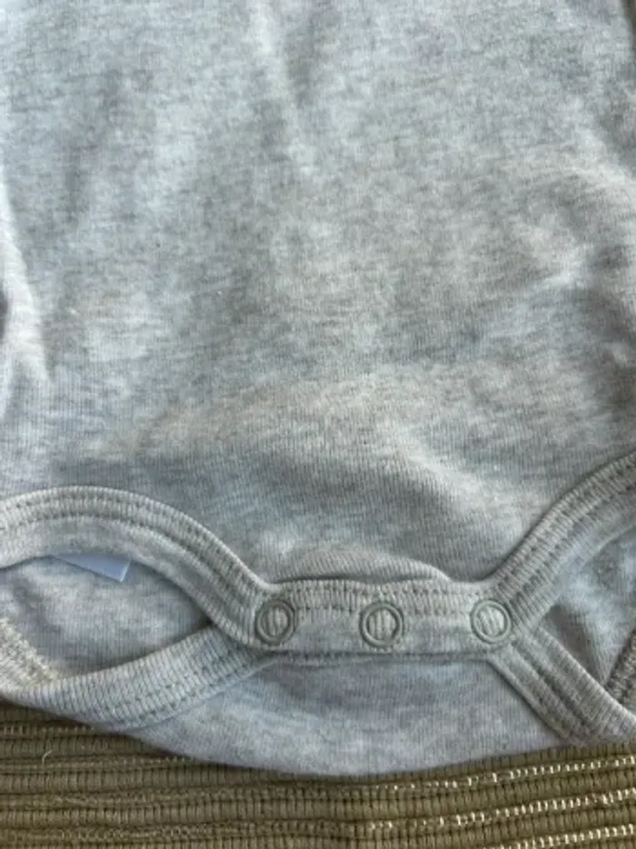 Body taille 1 mois - photo numéro 3