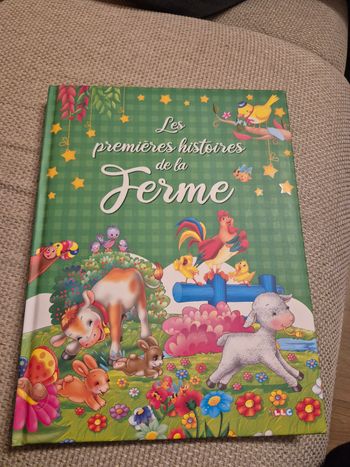 Livre les premières histoires de la ferme 