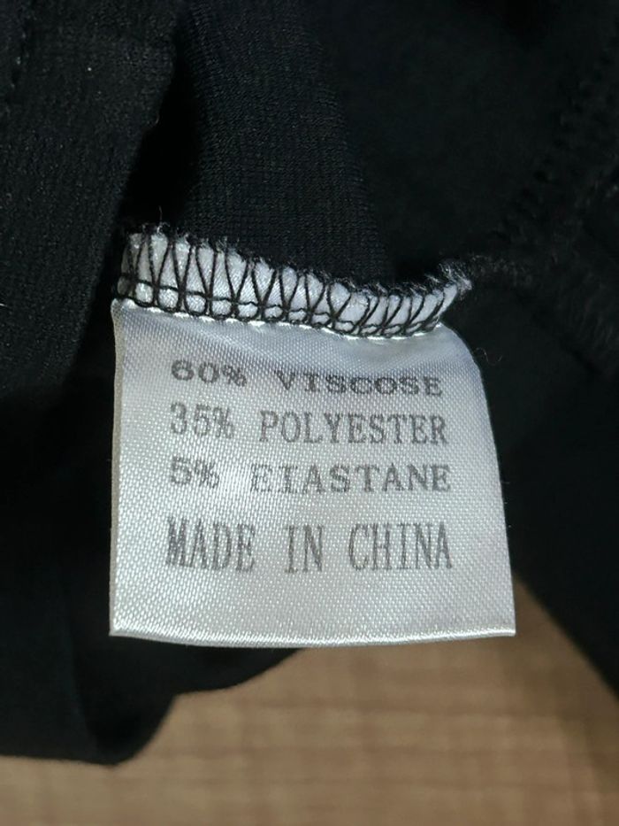 Robe noire et dorée NaaNaa taille US 10 jamais portée - photo numéro 16